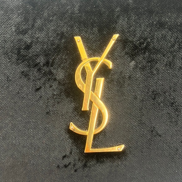 Yves Saint Laurent black velvet cross body bag/WOC - Picture 7 of 17